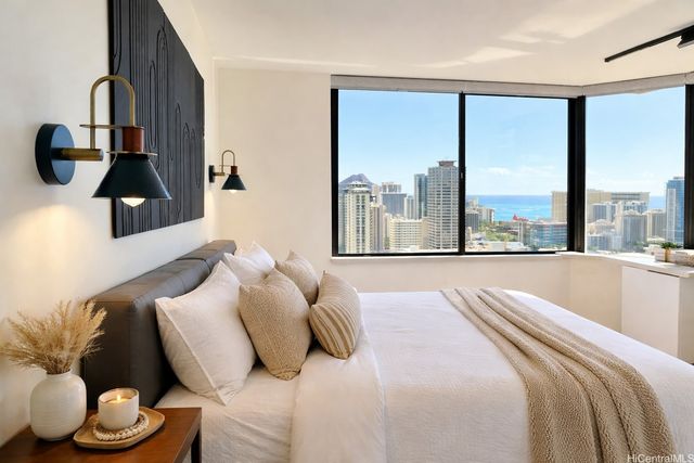 444 Niu Street 3303, Honolulu, HI 96815