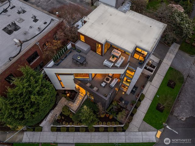 1400 Olympic Way W, Seattle, WA 98119