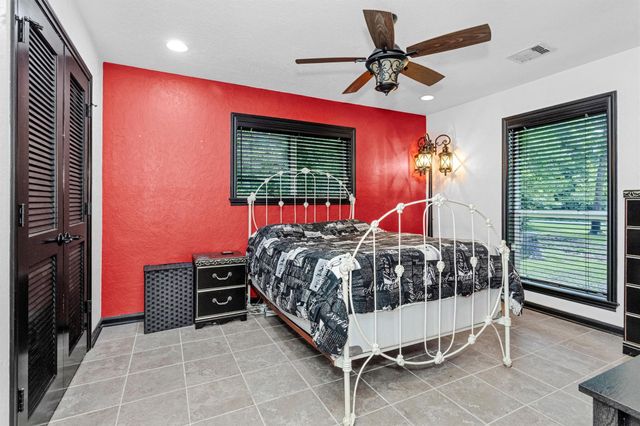 24111 Glen Loch Drive, The Woodlands, TX 77380