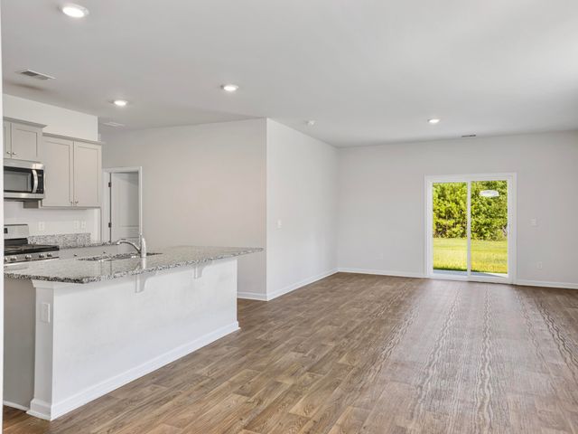 450 Cedarview Road, Summerville, SC 29486