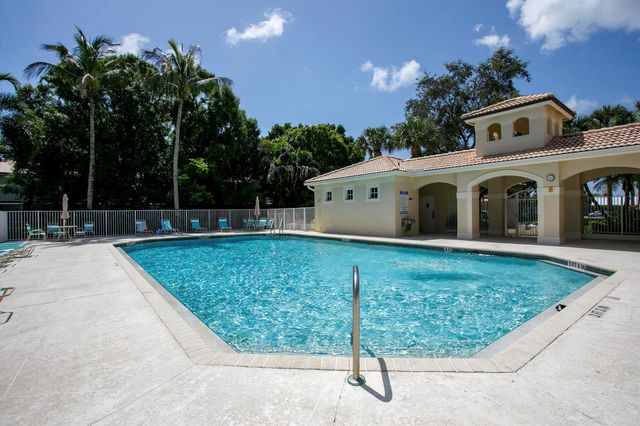 262 Timberwalk Trail, Jupiter, FL 33458