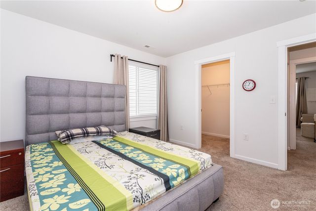 27432 14th Place S, Des Moines, WA 98198