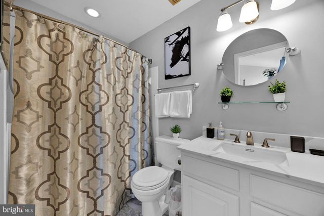 9219 LORTON VALLEY RD, Lorton, VA 22079