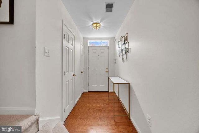9219 LORTON VALLEY RD, Lorton, VA 22079