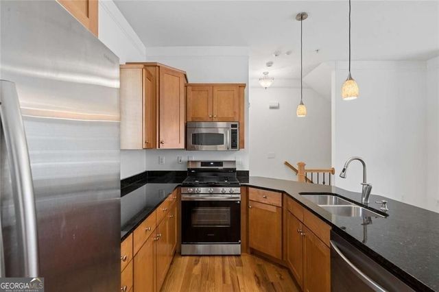 1380 Parkview Lane NE, Atlanta, GA 30324