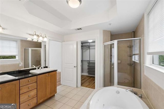 1380 Parkview Lane NE, Atlanta, GA 30324