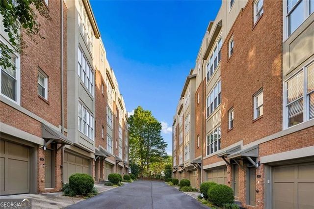 1380 Parkview Lane NE, Atlanta, GA 30324