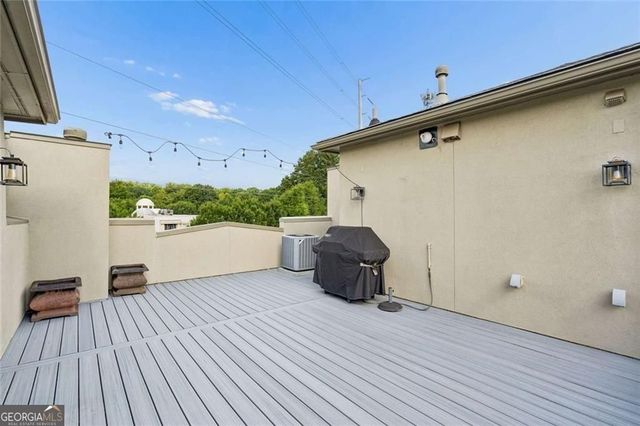 1380 Parkview Lane NE, Atlanta, GA 30324