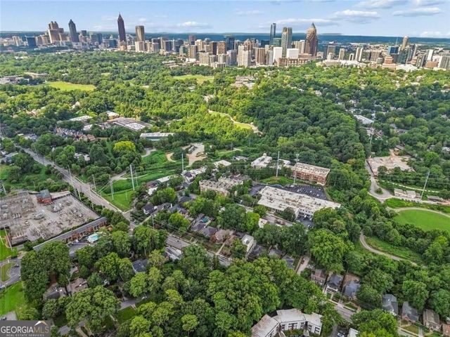 1380 Parkview Lane NE, Atlanta, GA 30324