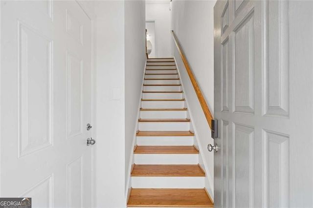 1380 Parkview Lane NE, Atlanta, GA 30324