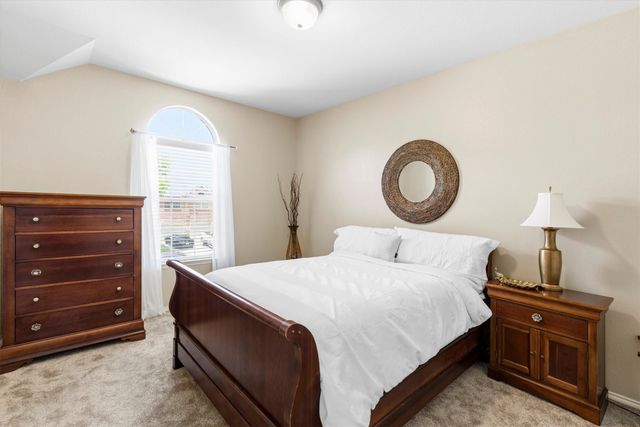 306 Dover Heights Trail, Mansfield, TX 76063