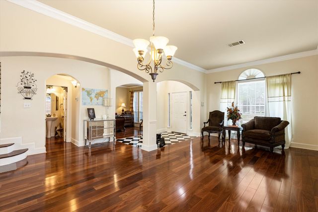 306 Dover Heights Trail, Mansfield, TX 76063