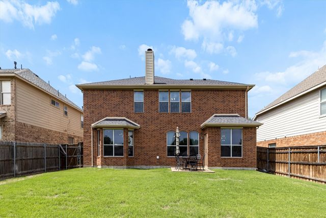 306 Dover Heights Trail, Mansfield, TX 76063