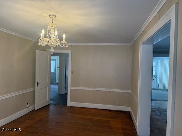 18 Pickering Lane, Troy, NY 12180