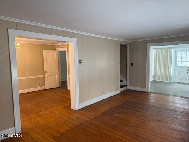 18 Pickering Lane, Troy, NY 12180