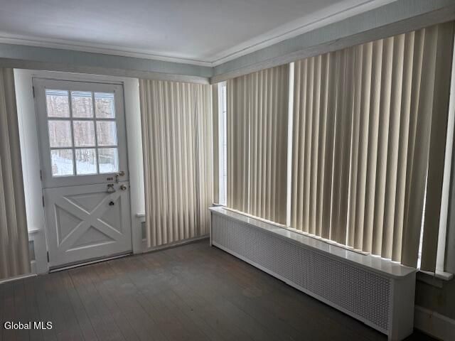 18 Pickering Lane, Troy, NY 12180