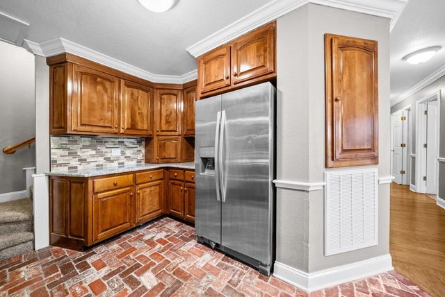 151 Rose Dr, Dover, TN 37058