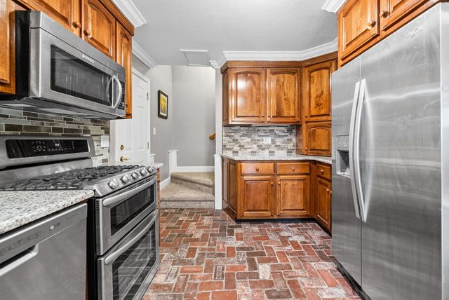151 Rose Dr, Dover, TN 37058