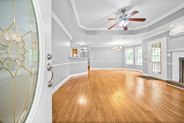 151 Rose Dr, Dover, TN 37058