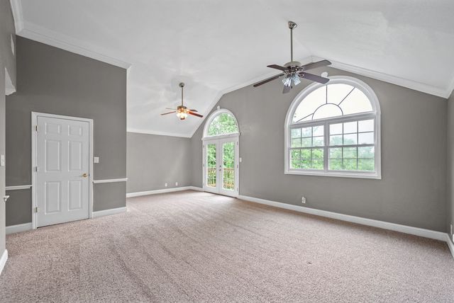 151 Rose Dr, Dover, TN 37058