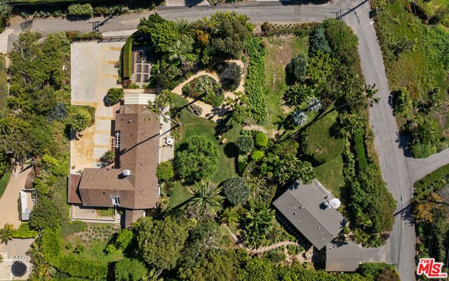 29701 Baden Place, Malibu, CA 90265
