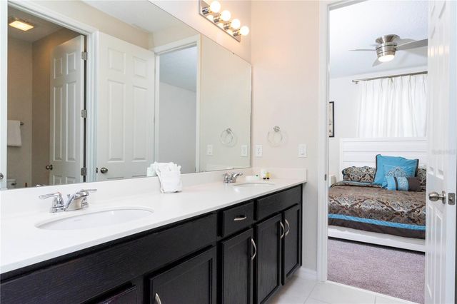 9039 PELICAN COVE TRACE, Kissimmee, FL 34747