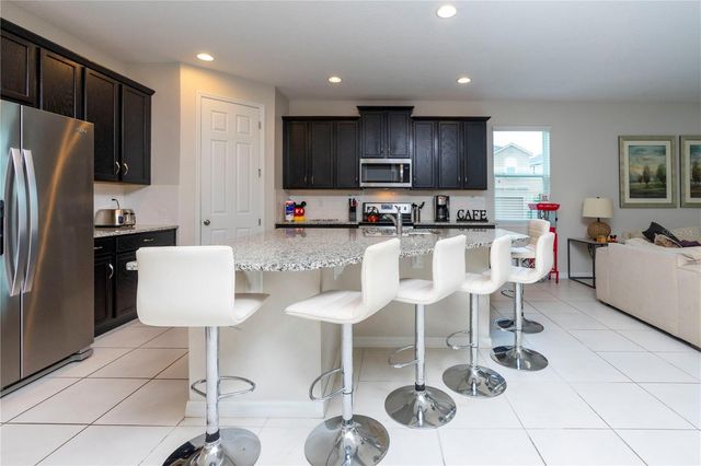 9039 PELICAN COVE TRACE, Kissimmee, FL 34747