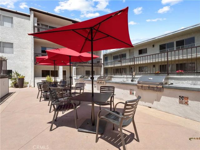 5334 Lindley Avenue 219, Encino, CA 91316