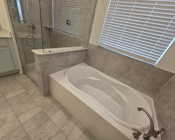 839 Lakeland Circle, Rosharon, TX 77583