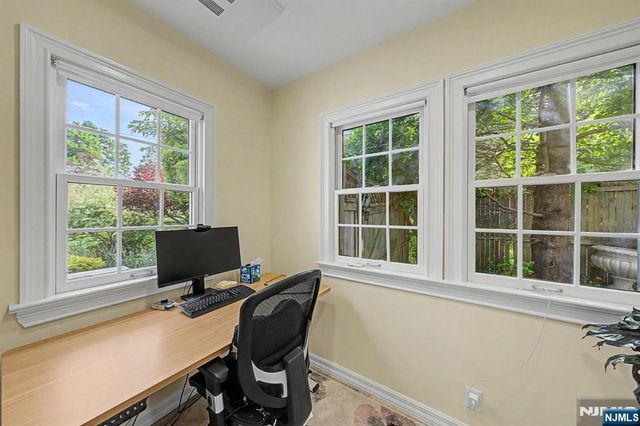 109 Windsor Road, Tenafly, NJ 07670