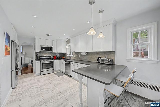 109 Windsor Road, Tenafly, NJ 07670