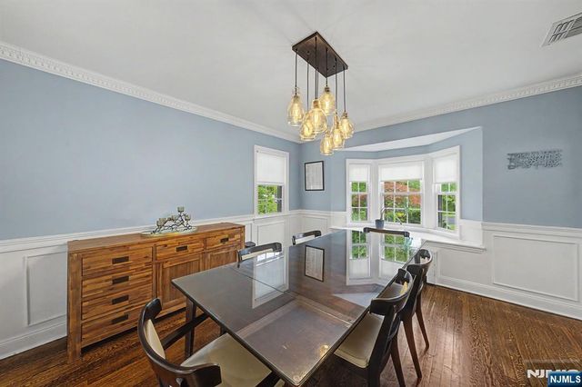 109 Windsor Road, Tenafly, NJ 07670