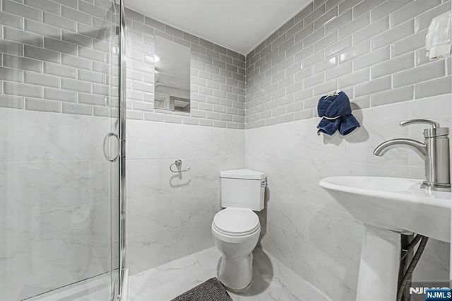 109 Windsor Road, Tenafly, NJ 07670