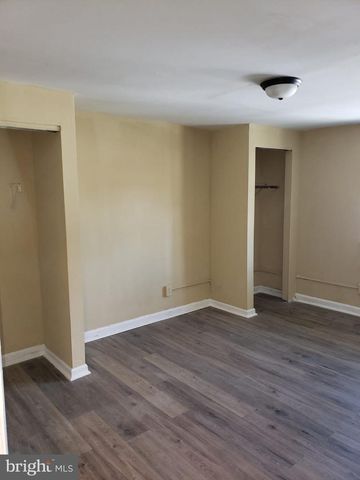 208 MARKS AVE, Darby, PA 19023