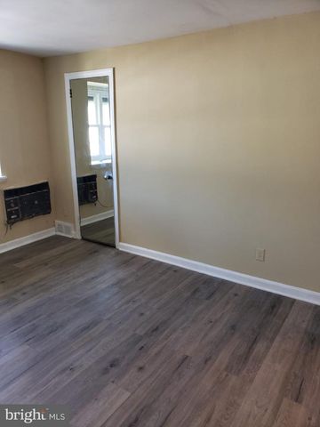 208 MARKS AVE, Darby, PA 19023