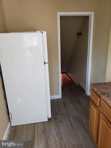 208 MARKS AVE, Darby, PA 19023