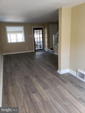 208 MARKS AVE, Darby, PA 19023