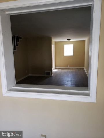 208 MARKS AVE, Darby, PA 19023