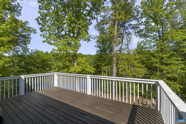 474 LAKE RD, Troy, VA 22974