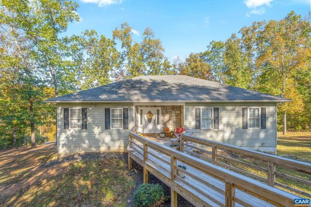 474 LAKE RD, Troy, VA 22974