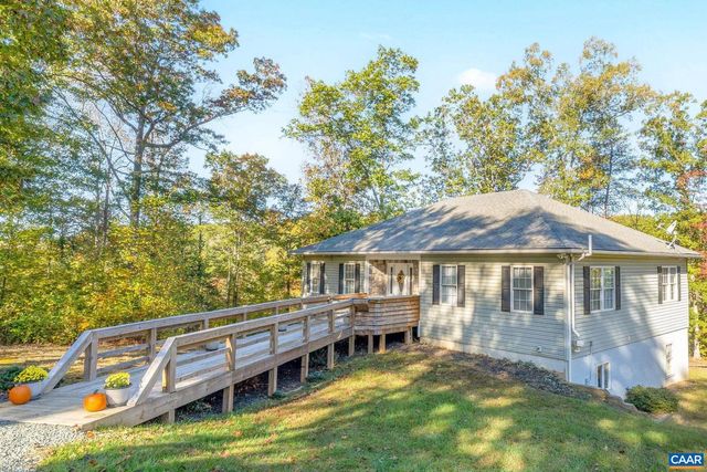 474 LAKE RD, Troy, VA 22974