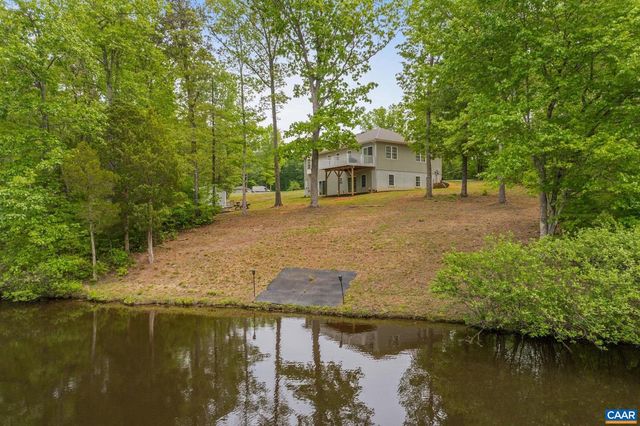 474 LAKE RD, Troy, VA 22974