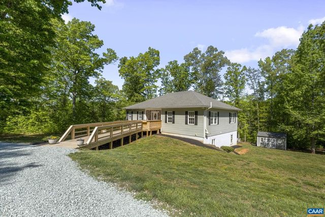 474 LAKE RD, Troy, VA 22974