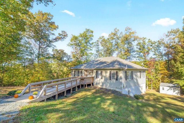 474 LAKE RD, Troy, VA 22974