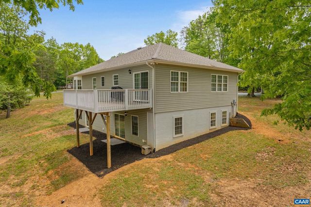 474 LAKE RD, Troy, VA 22974