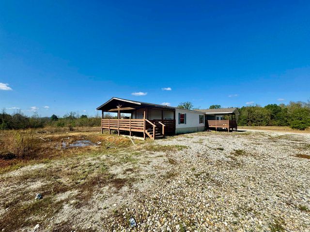 987 Walker Road, Amity, AR 71921