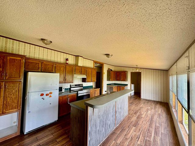 987 Walker Road, Amity, AR 71921