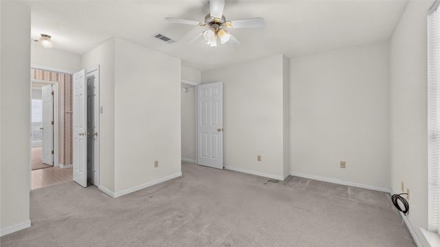 2011 Wickersham Drive, Huntsville, TX 77340