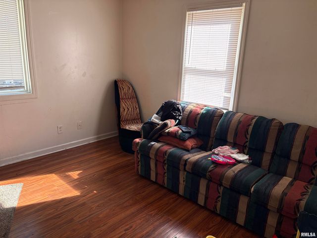 1210 S HICKORY Street, Centralia, IL 62801