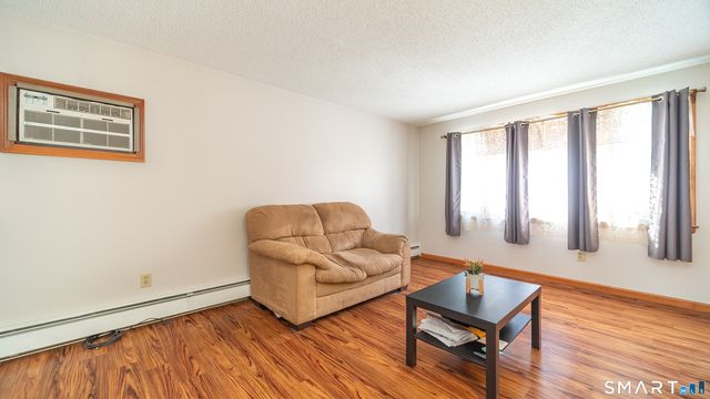 186 Kensington Avenue, New Britain, CT 06051